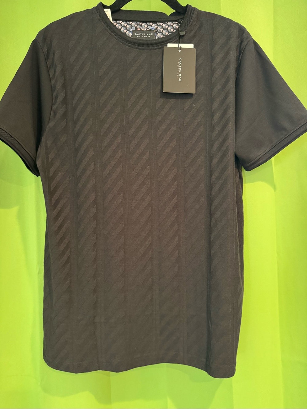 Cactus Man Ricky Singh Men's Geometric T-Shirt Crew Neck SS M Black